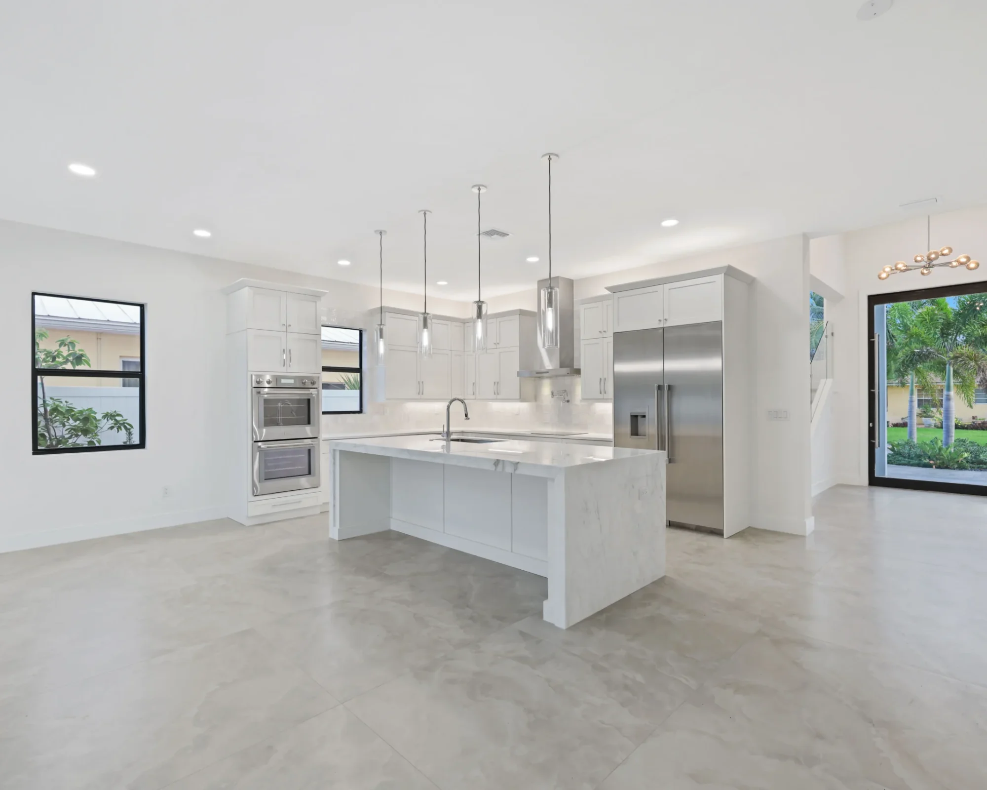 131 edwards Dr - 4.jpg-FULL