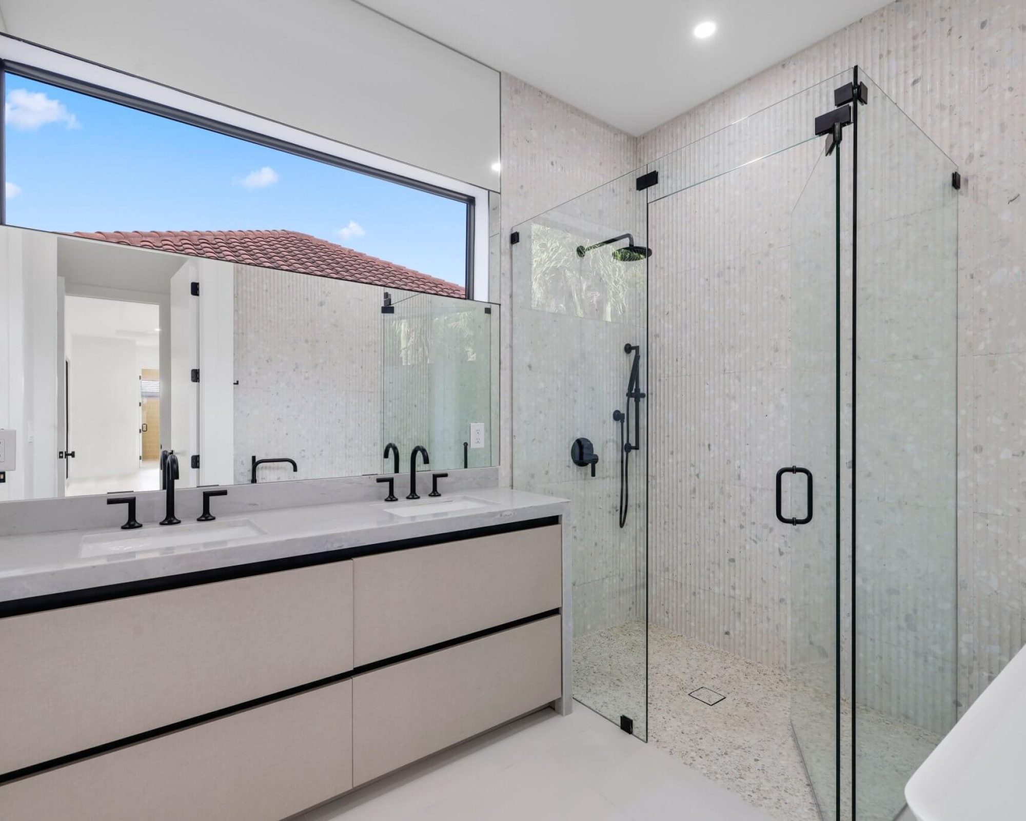 325 Cascade Lane - 6.jpg-SMALL